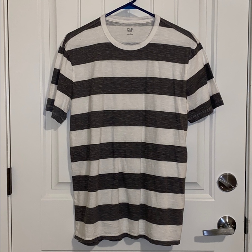 GAP Striped T-shirt